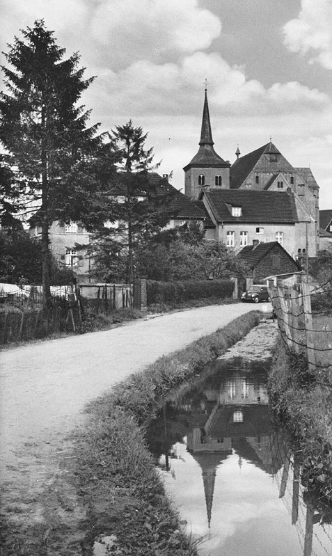 St. Clemens von der Borngasse gesehen, 1954
